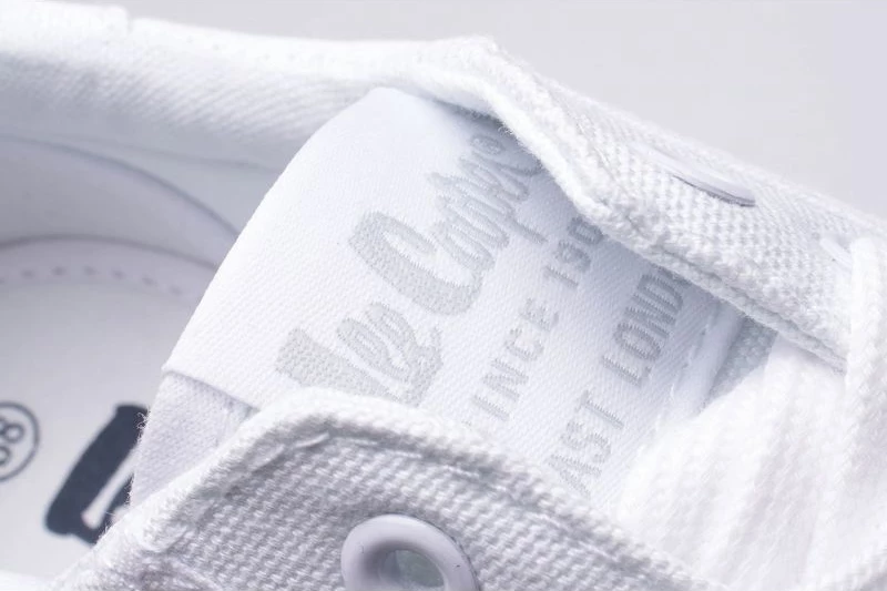 Këpucë Lee Cooper për femra, të bardha