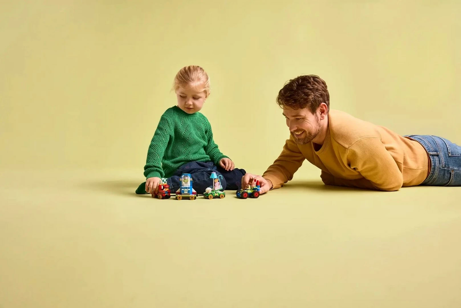 Set LEGO Disney Toy Story Celebration Train and RC Car, 43264, 206 pjesë