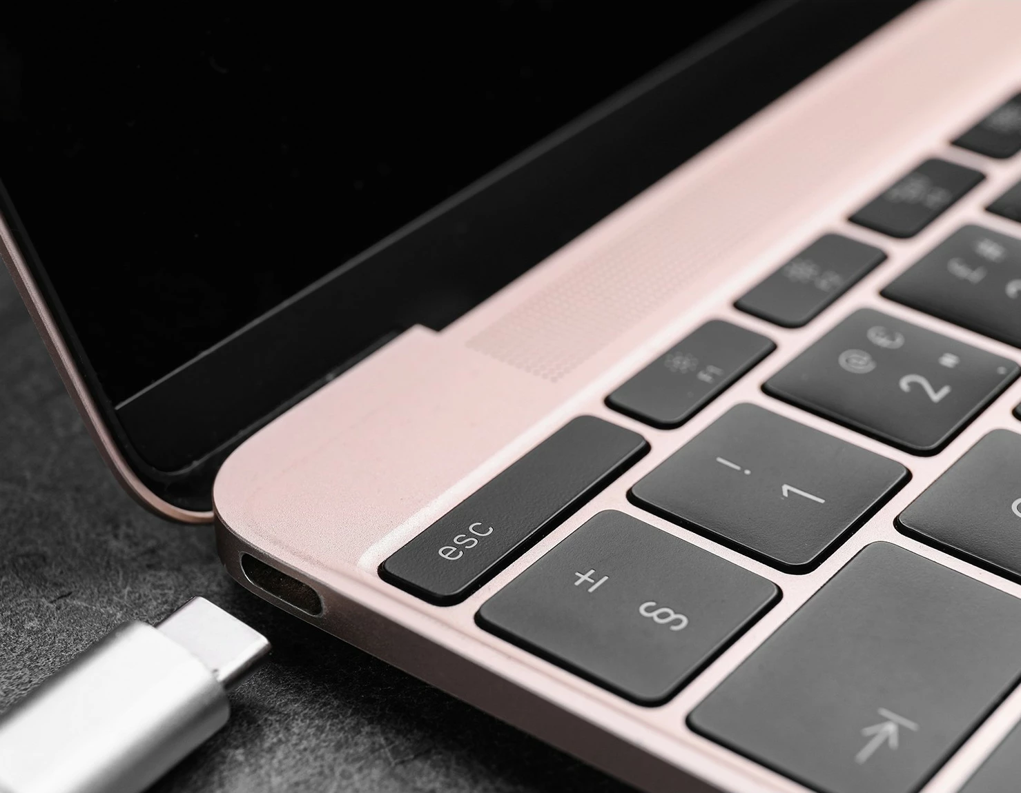 USB-C Hub D-Link DUB-2327, 6-në-1, HDMI, SD/microSD, 60W, gri