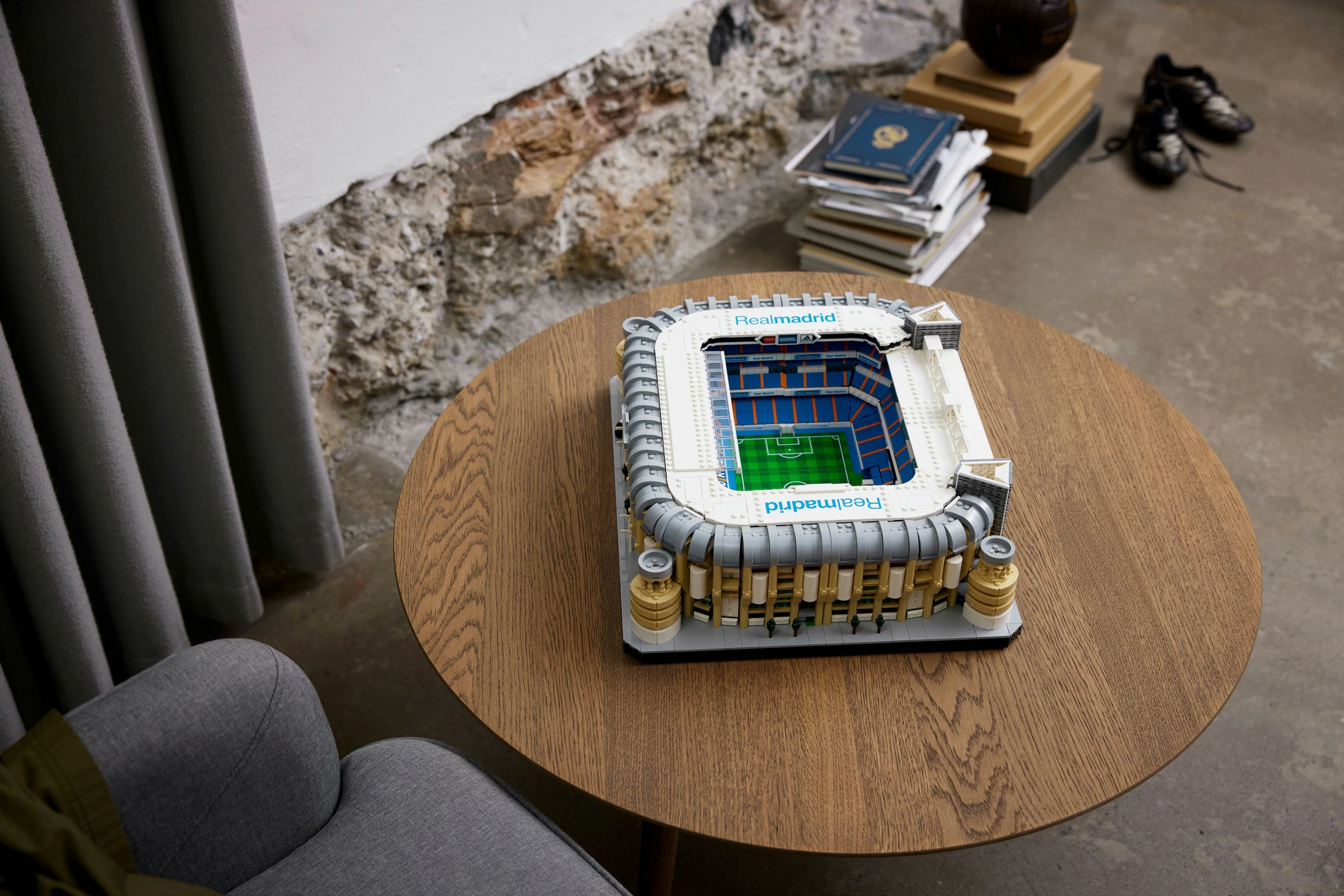 Set ndërtimi LEGO Creator Expert Real Madrid – Santiago Bernabéu Stadium, 5876 copë, plastikë