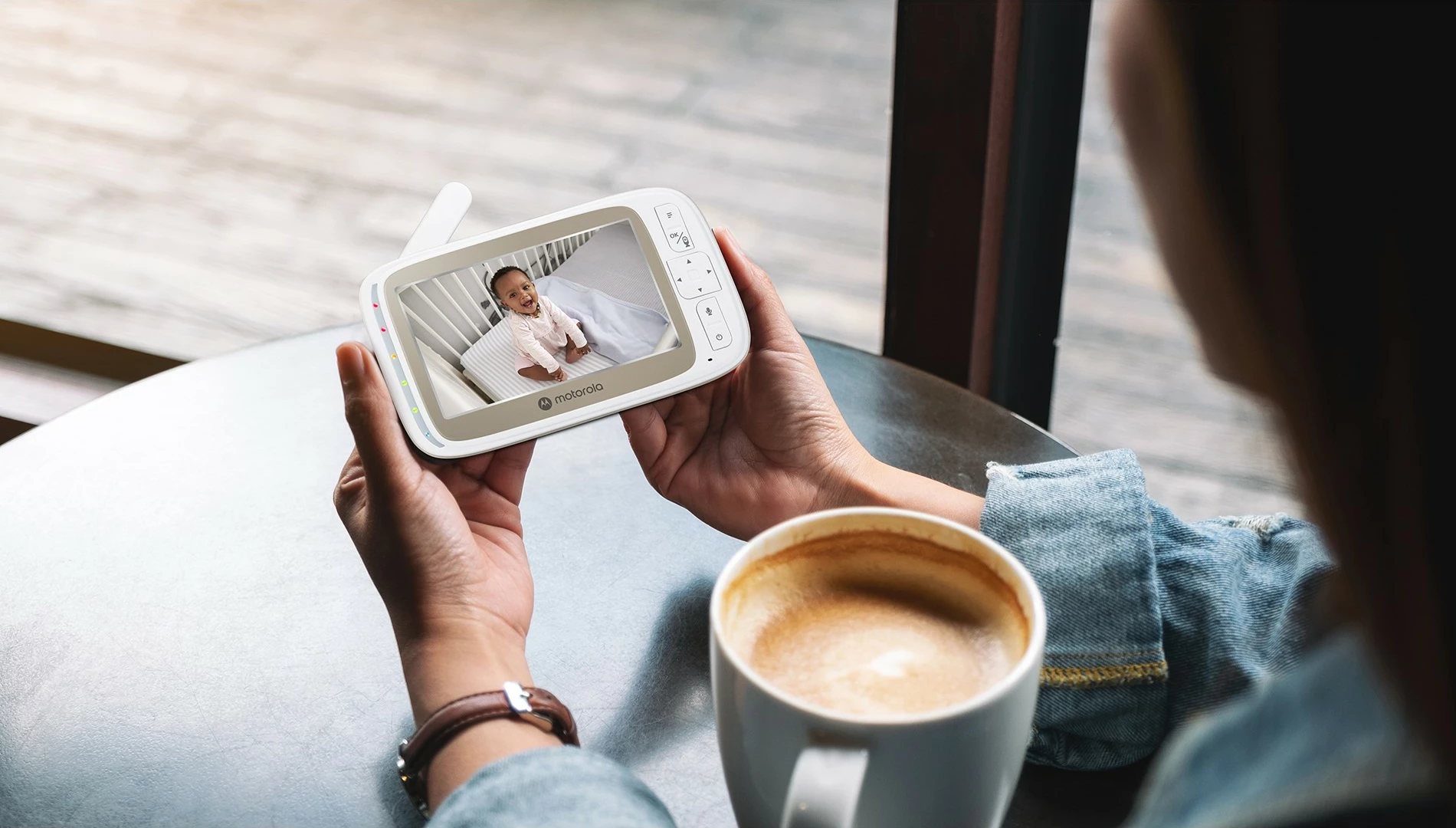 Monitor foshnje Motorola VM85 Connect, 5 inç, i bardhë