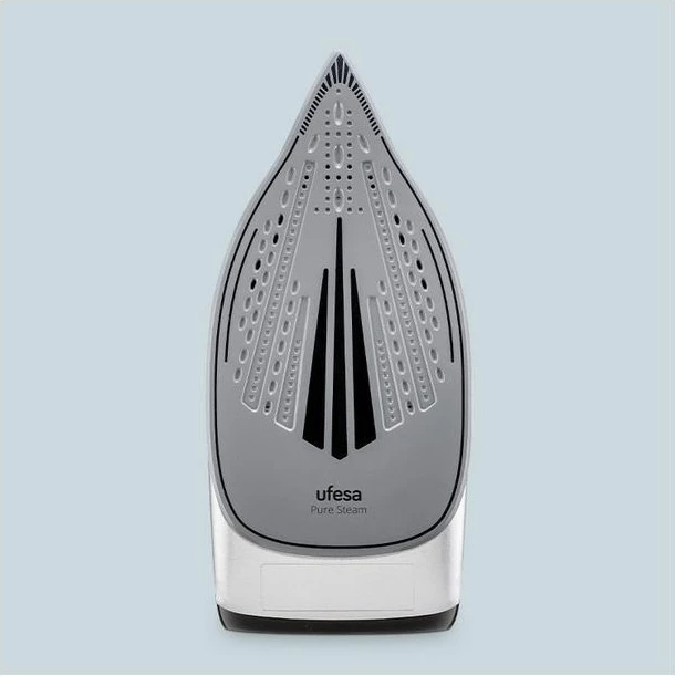 Hekur me stacion avulli UFESA Pure Steam 80206190, 2400 W, 6.5 bar, rezervuar 1.2 l, pllakë qeramike, i zi/kaltër