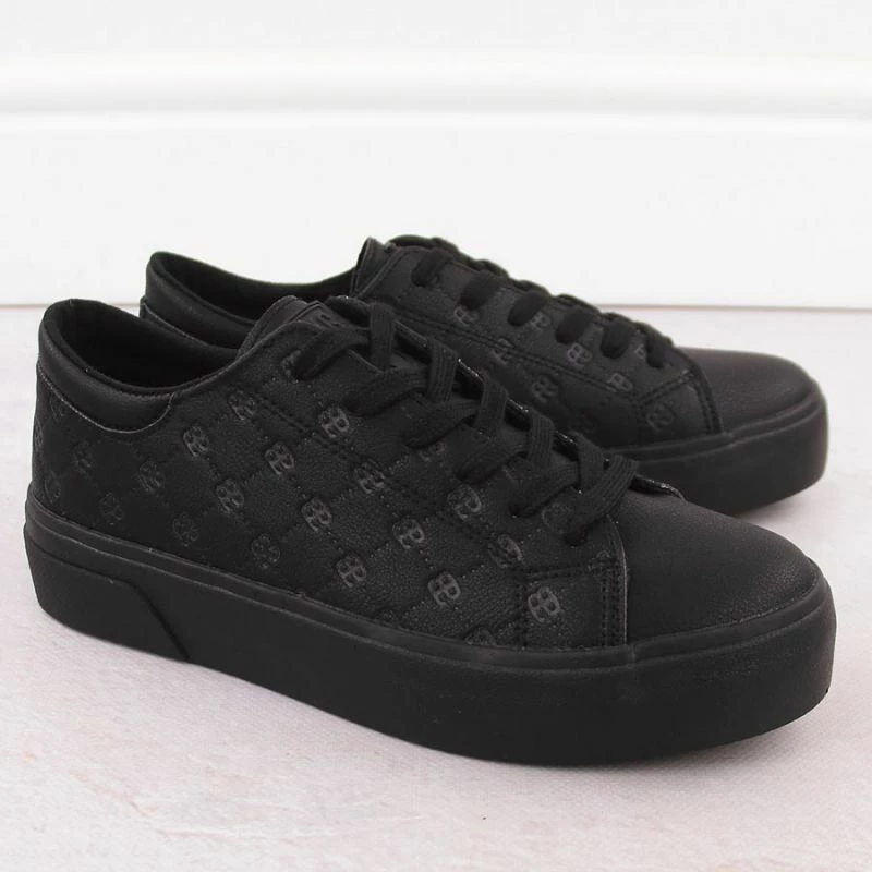 Atlete femra Big Star, të zeza