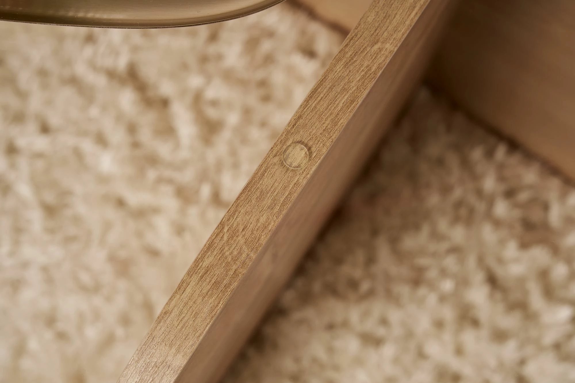 Tavolinë kafeje Nordure, Aeris, ngjyrë lisi safir, xham transparent