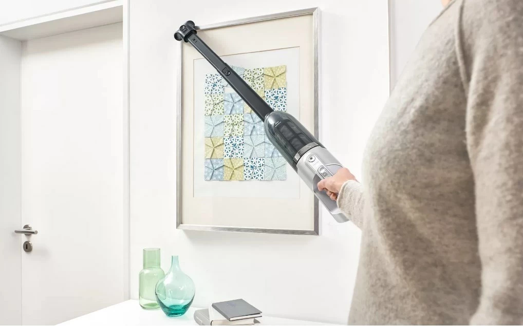 Fshesë elektrike Bosch Serie 4 BCH3P2301, pa qese, 0.4 L, e bardhë