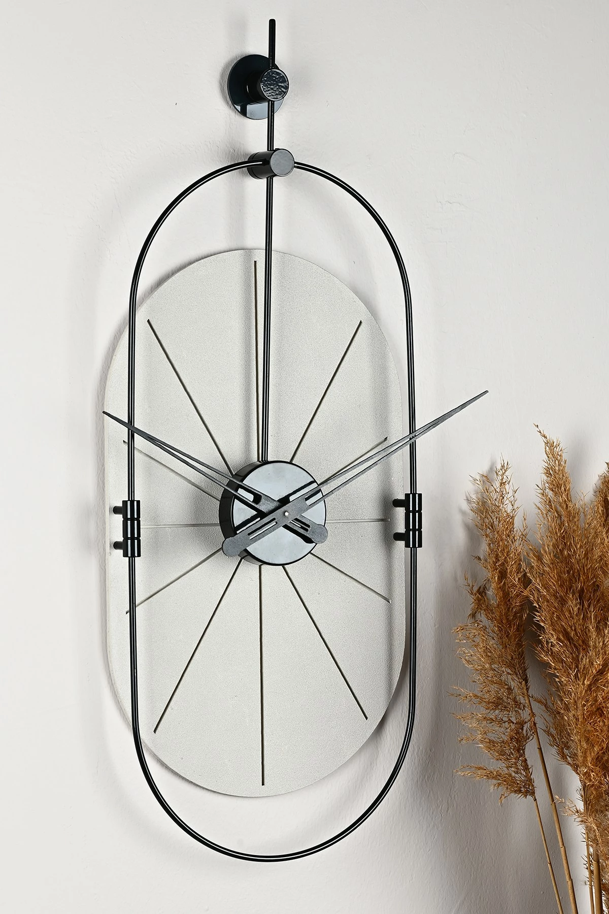 Orë muri dekorative metalike Wallity, e bardhë/zezë, 77x29cm