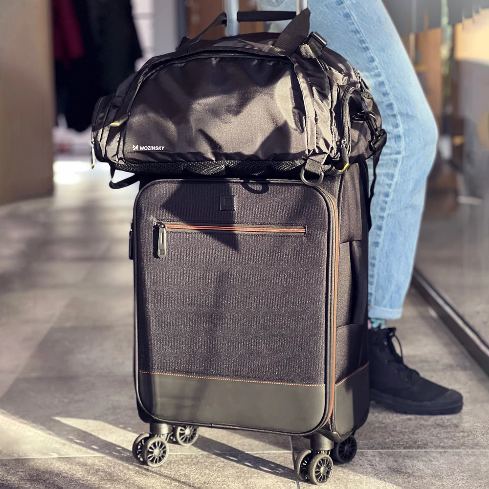 Çantë sportive/udhëtimi Wozinsky WSB-B01, 16L, 40x20x25cm, e zezë