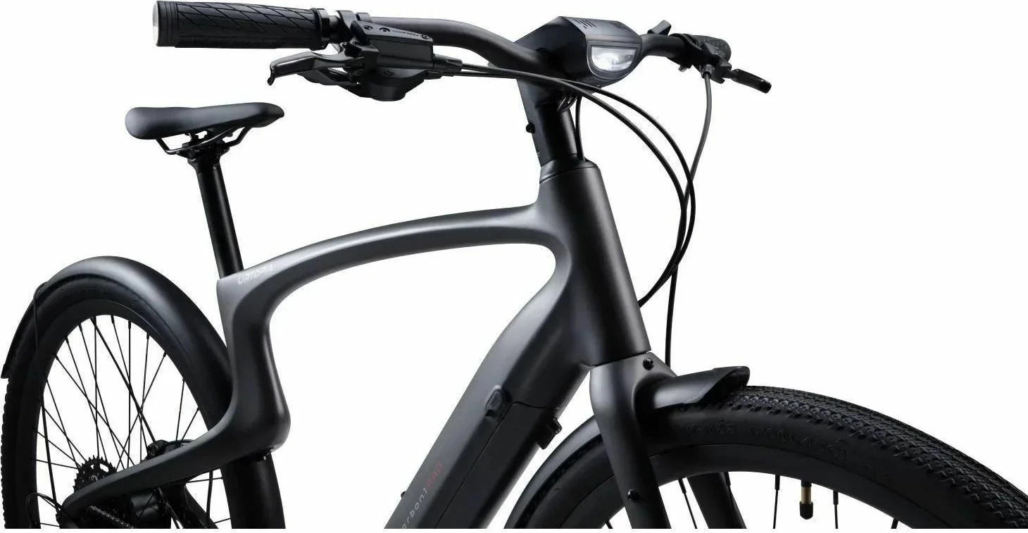 Biçikletë elektrike urbane Urtopia Carbon 1 Pro, L (180–195 cm), kornizë karbon, motor 250W, deri 130 km, e zezë