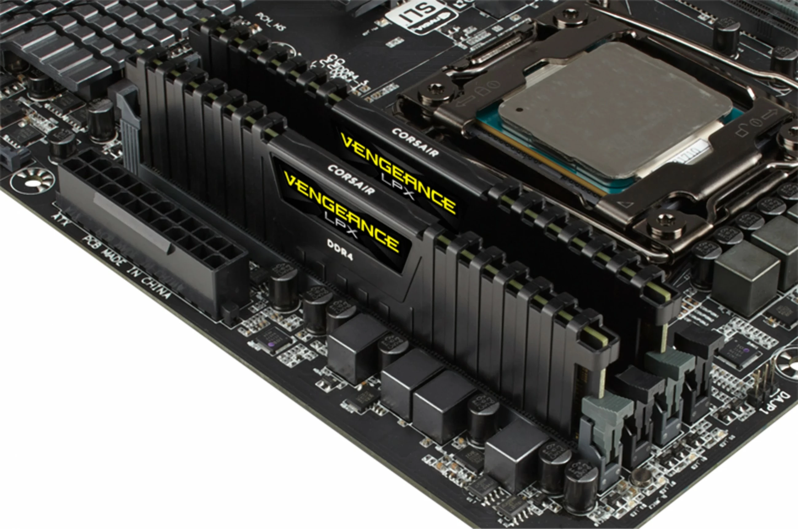 RAM Memorje Corsair Vengeance LPX, 16 GB, DDR4, 3200 MHz, E zezë