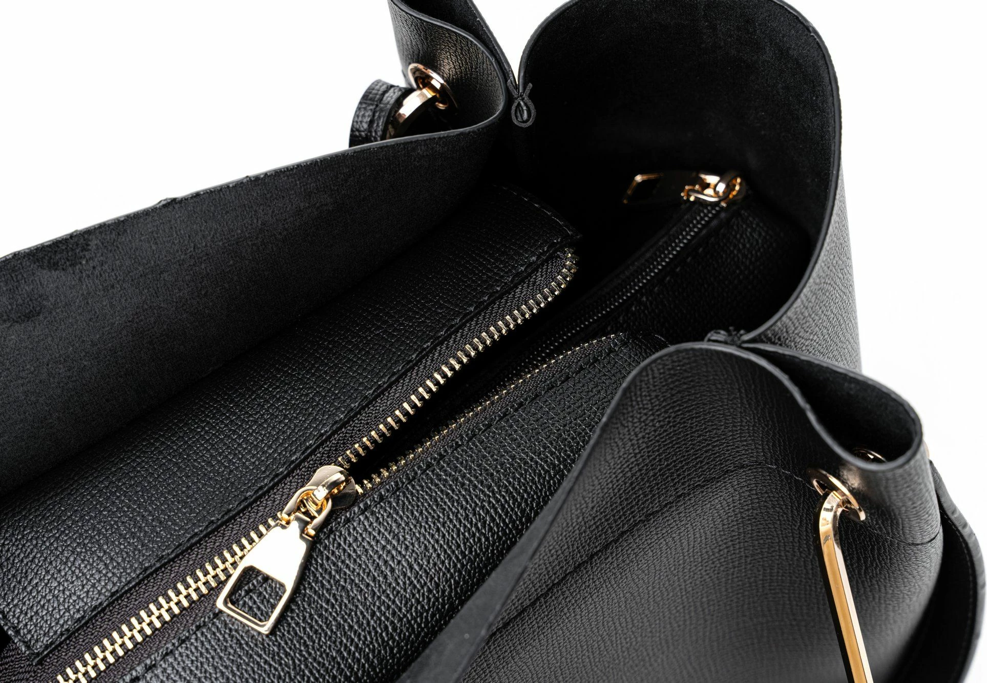 Çantë tote Vince Camuto, Sicilia, e zezë
