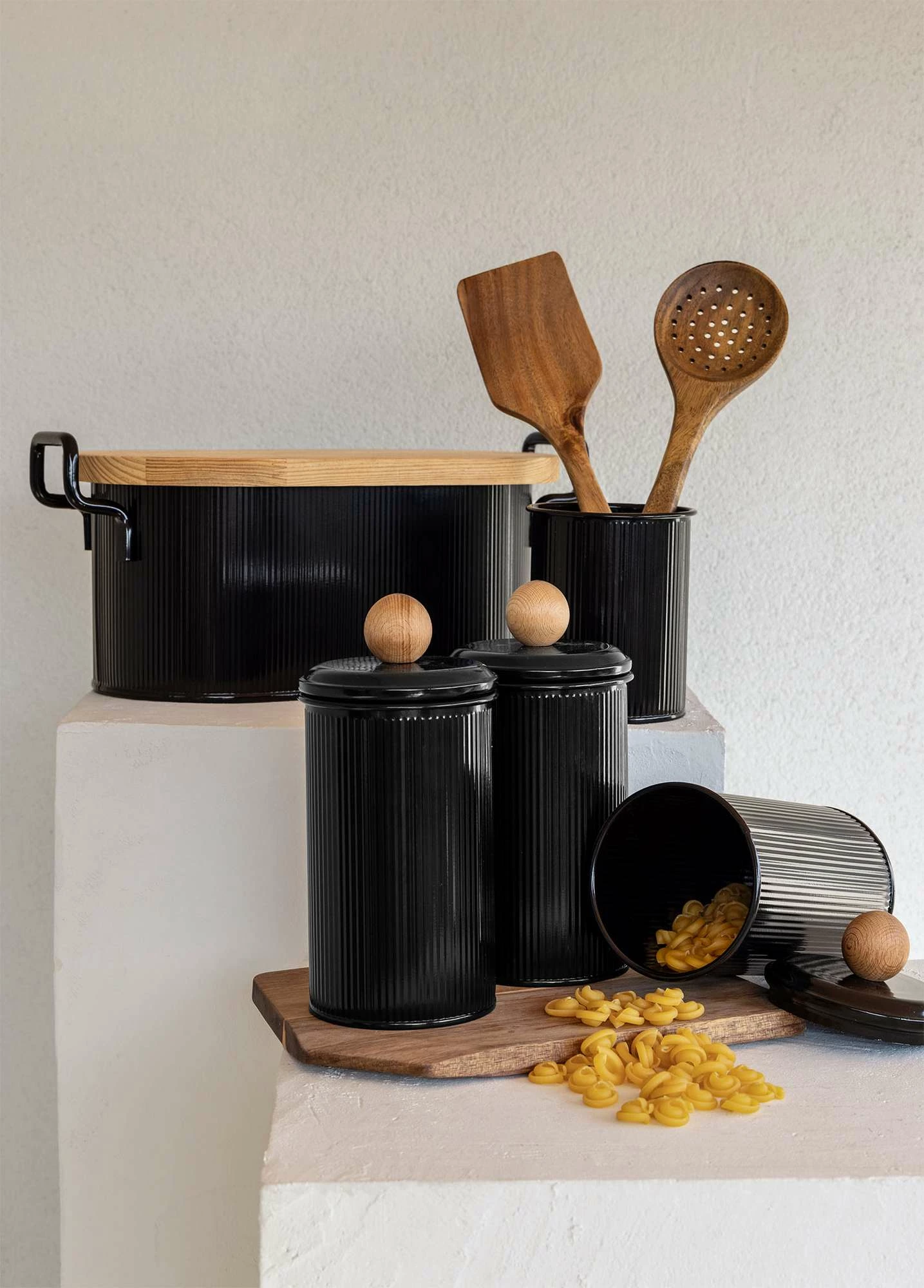 Kuti buke Hermia, e zezë, STP0002, 39x22x16 cm