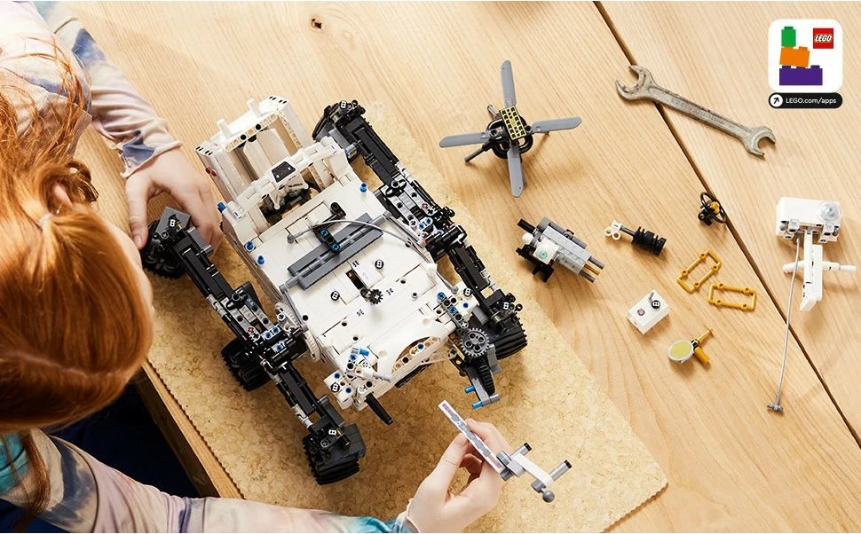 Set ndërtimi LEGO Technic NASA Mars Rover Perseverance 42158, 1132 pjesë, multikolor