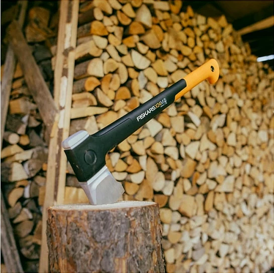 Sëpatë ndarëse Fiskars X-series X24, 600mm, çelik, dorezë plastike, e zezë/portokalli