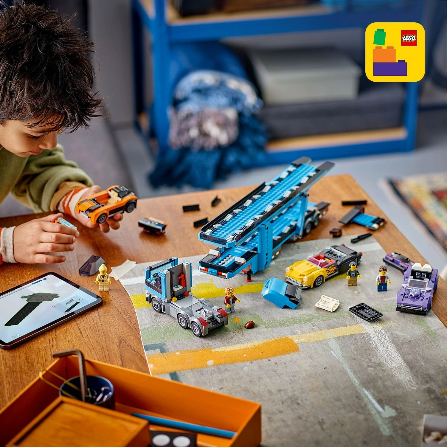 Set ndërtimi LEGO City 60408 Autotransporter me makina sportive, shumëngjyrëshe