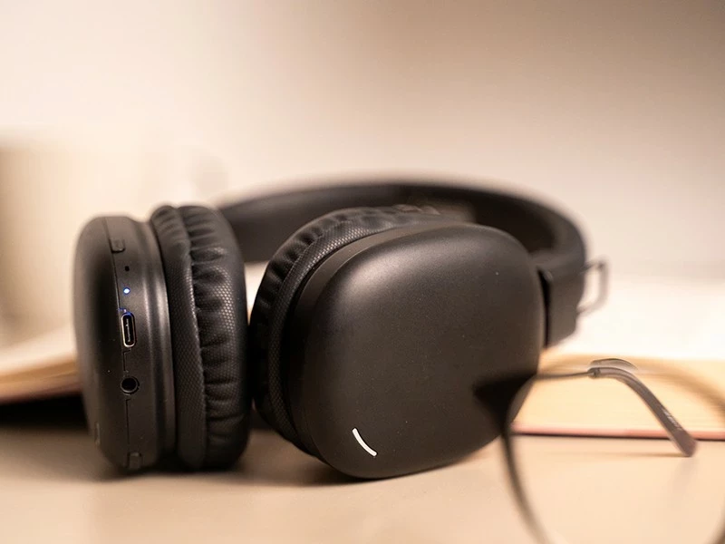 Kufje Tracer M1 BT, wireless, Bluetooth 5.4, mikrofon, 30h, USB-C, e zezë