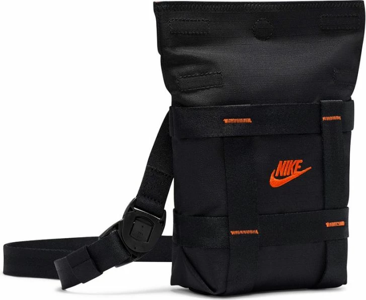 Çantë Nike, e zezë