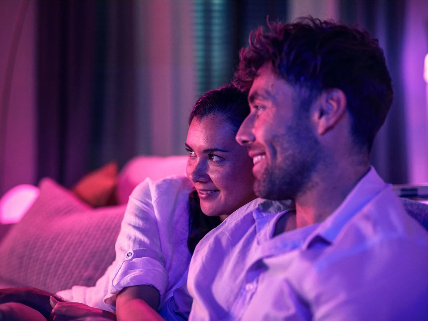 Shirit dritash smart Philips Hue Play Gradient 65 inch, LED, shumëngjyrësh, Bluetooth/Zigbee, silikon, i zi