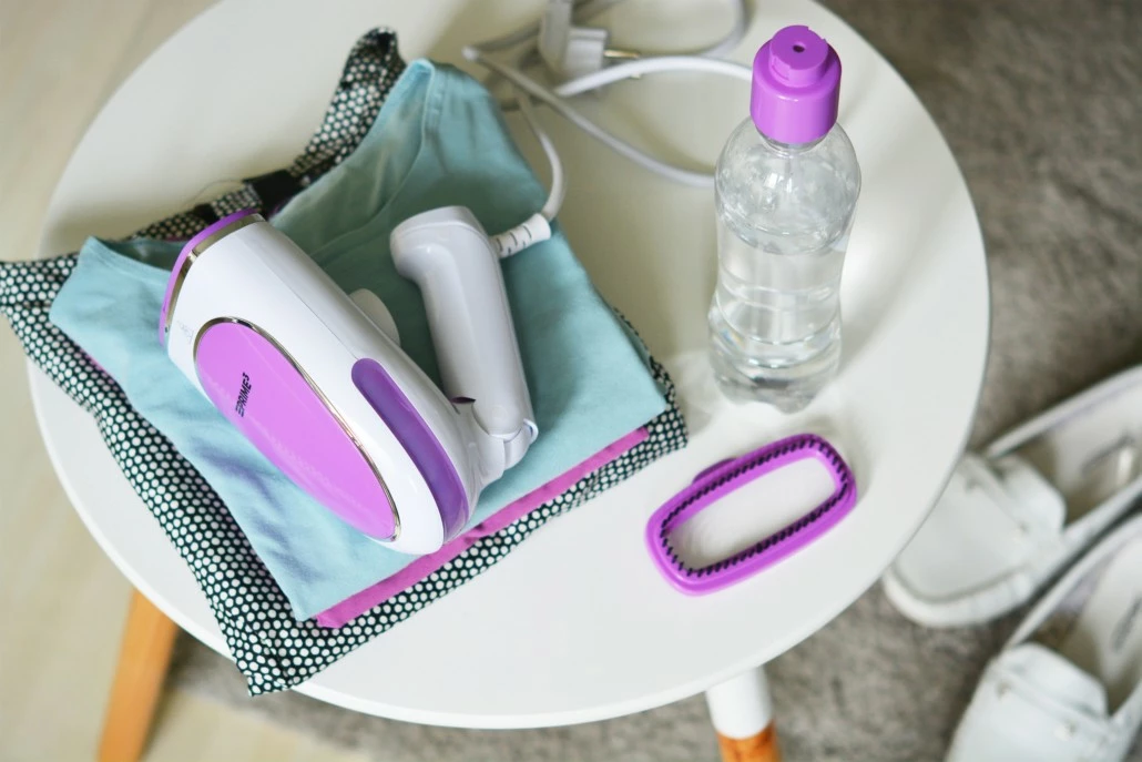 Hekur me avull PRIME3 SGS31, 1500W, dorezë e palosshme, 250 ml, Vjollcë/Bardhë