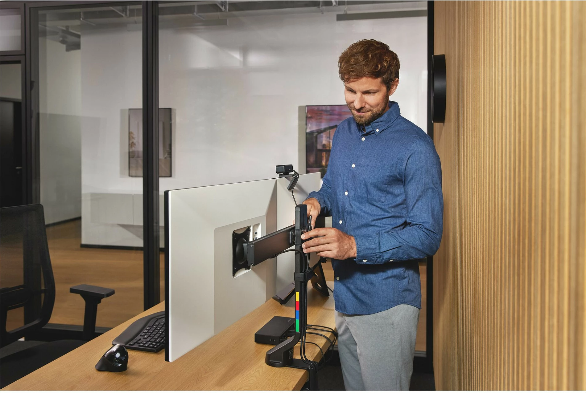 Maus Kensington Pro Fit Ergo Vertical Wireless, 1600 DPI, i zi