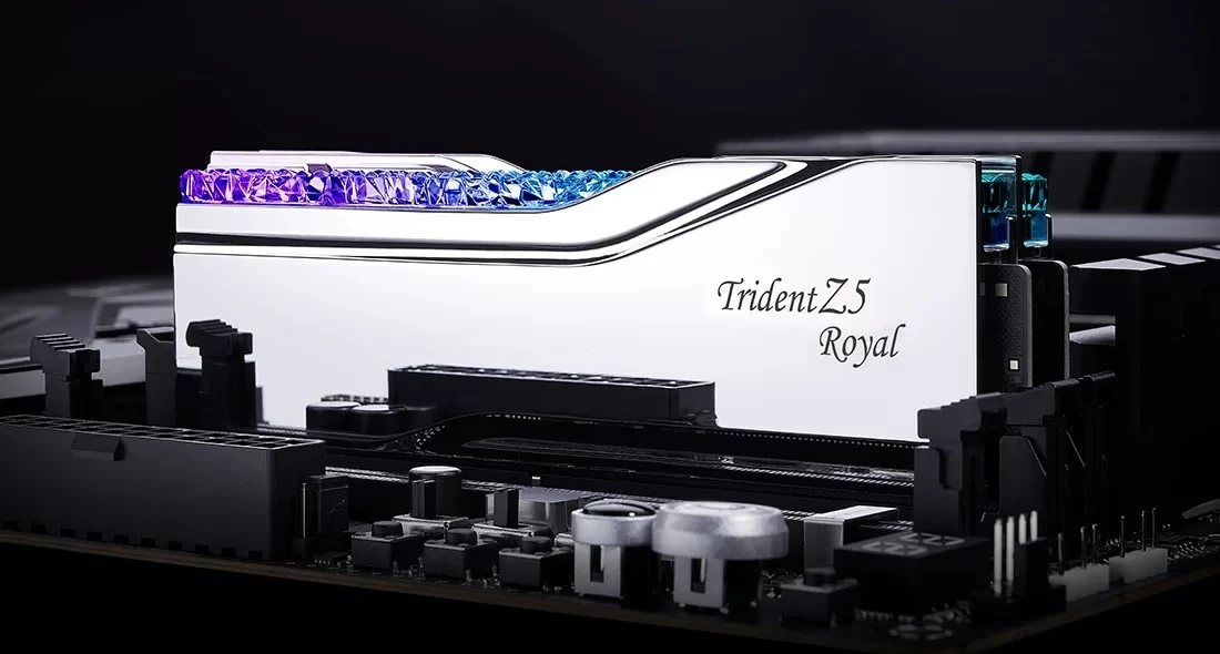 RAM Memorje G.SKILL Trident Z5 Royal F5-6000J3036F48GX2-TR5S, 96 GB (2 x 48 GB), DDR5, RGB