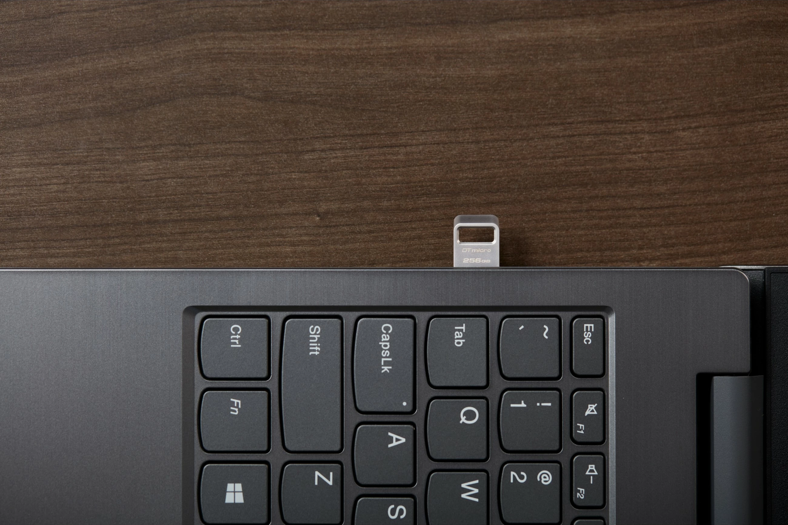 USB Kingston DataTraveler Micro 256GB, USB 3.2, metal, silver