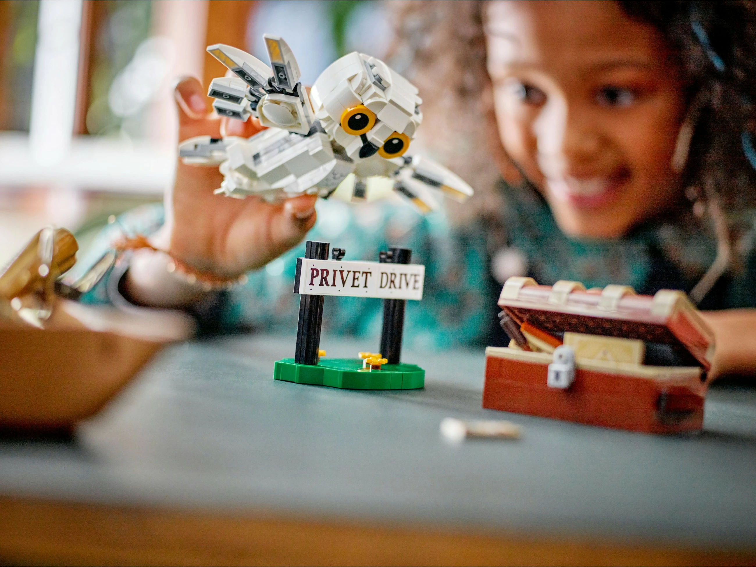 Set ndërtimi LEGO Harry Potter Hedwig 76425, 337 pjesë, multikolor
