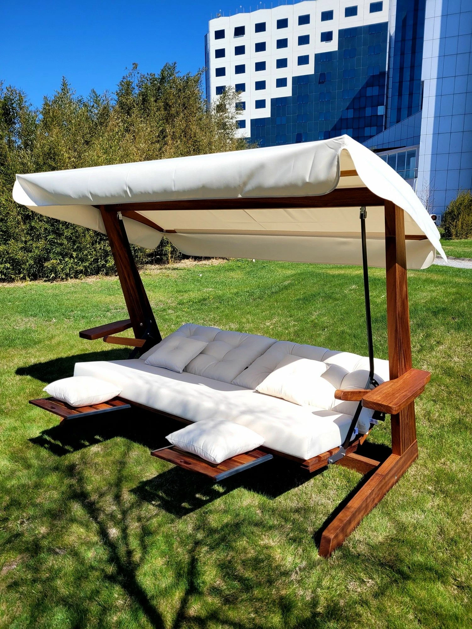 Karrige lëkundëse treshe për kopsht, ngjyrë bezhë, Luna Deluxe 2600