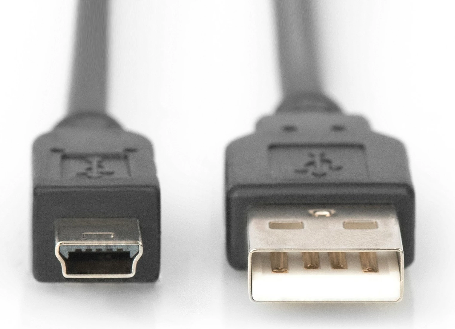 Kabllo USB 2.0 Digitus, 1m, USB A në Mini-USB B, e zezë