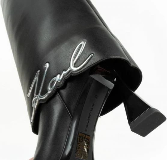 Çizme femra Karl Lagerfeld, të zeza