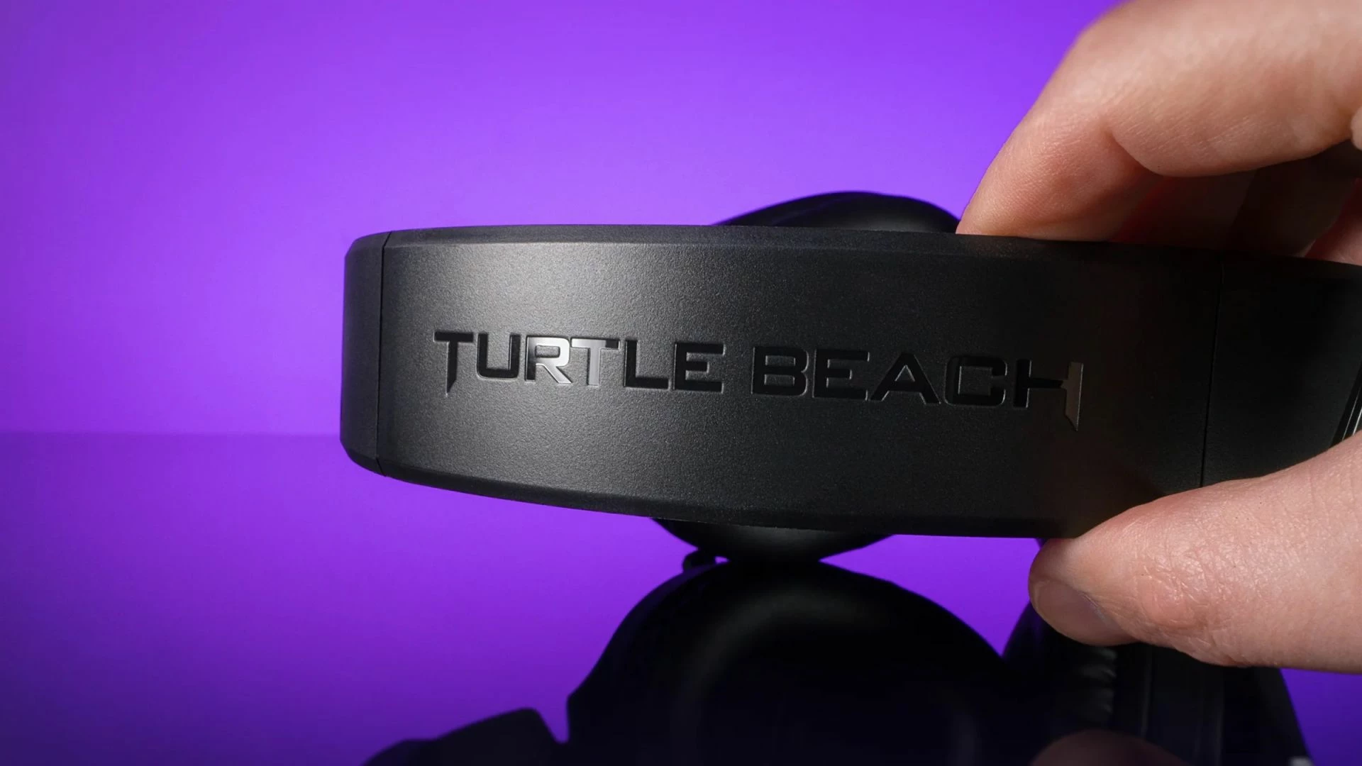 Kufje gaming Turtle Beach Recon 70P për PS4/PS5, 3.5mm me kabllo, stereo, 40mm, me mikrofon me mute, të zeza
