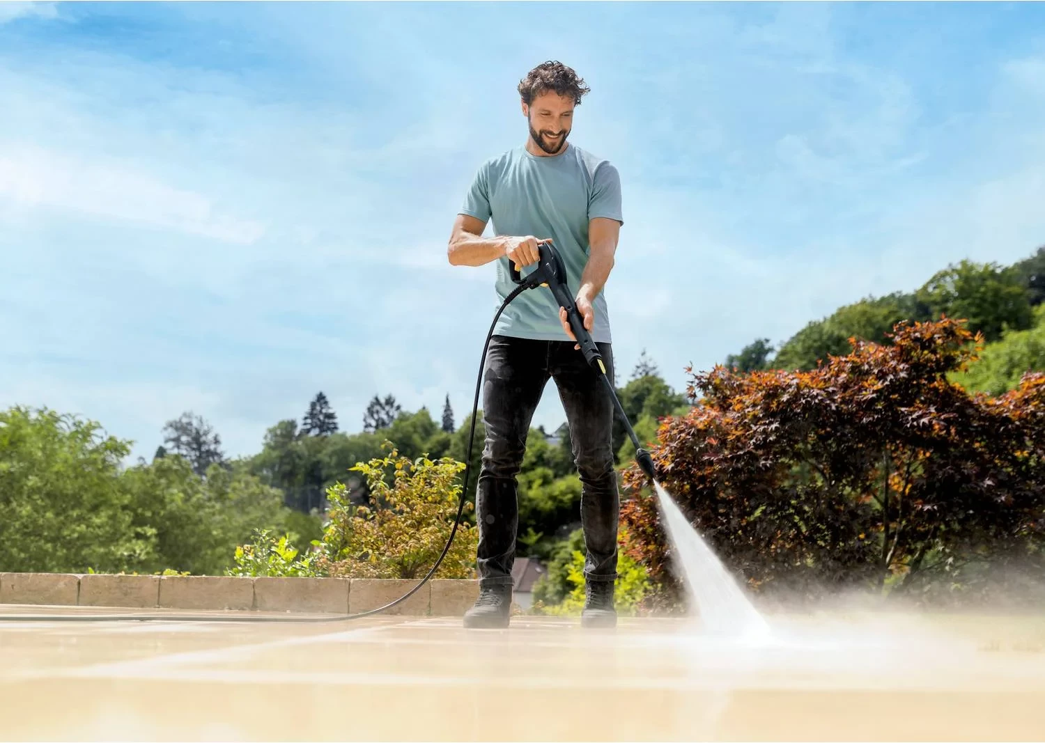 Pastrues me presion të lartë, Karcher, K 7 WCM, 180 bar 600 l/h 3 kW, zorrë 10 m, motor me ftohje me ujë, e verdhë/zezë