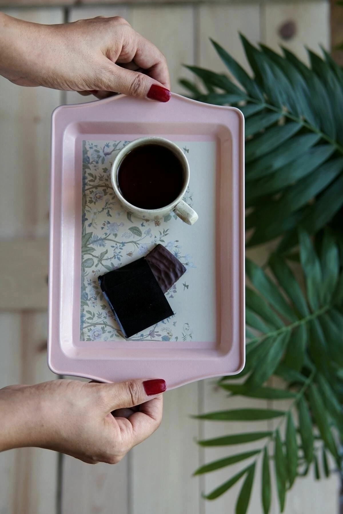 Tabaka metalike shumëngjyrëshe, Hermia Concept, EE1701G, 16x25cm