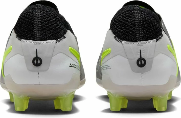 Atlete futbolli Nike për meshkuj, hiri
