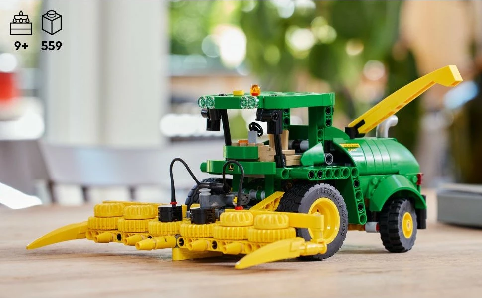 Set ndërtimi LEGO Technic John Deere 9700 Forage Harvester 559 pjesë multikolor