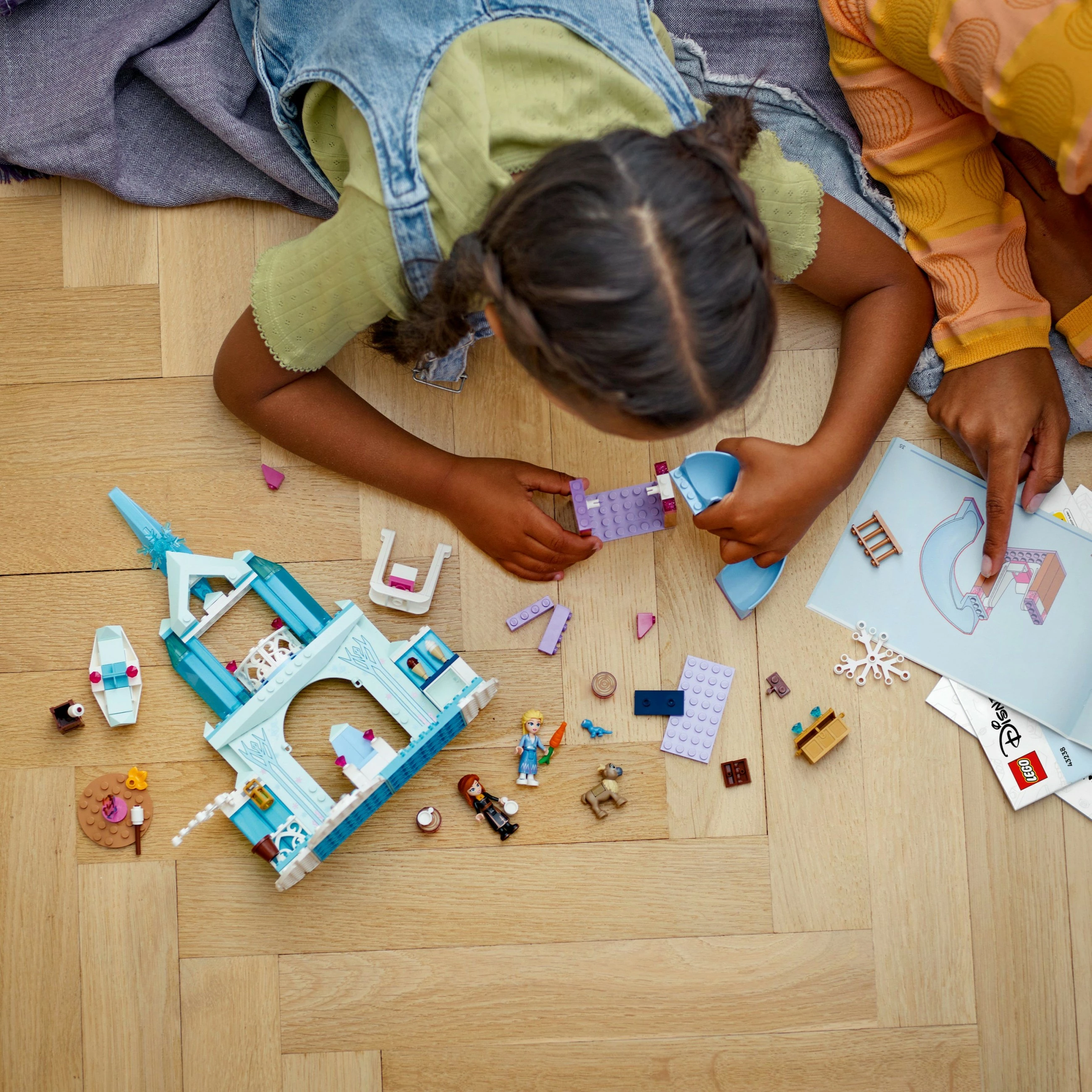 Set ndërtimi LEGO Disney 43238 Elsa's Frozen Castle, 163 pjesë, shumëngjyrësh