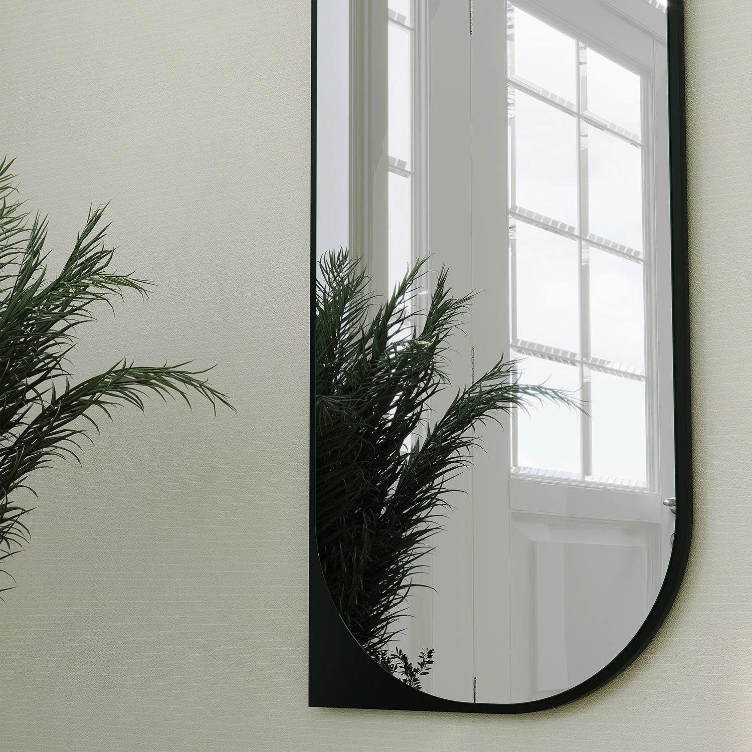 Pasqyrë Hanah Home, Livi, e zezë