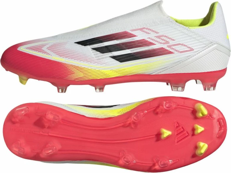 Atlete futbolli adidas për meshkuj, të bardha