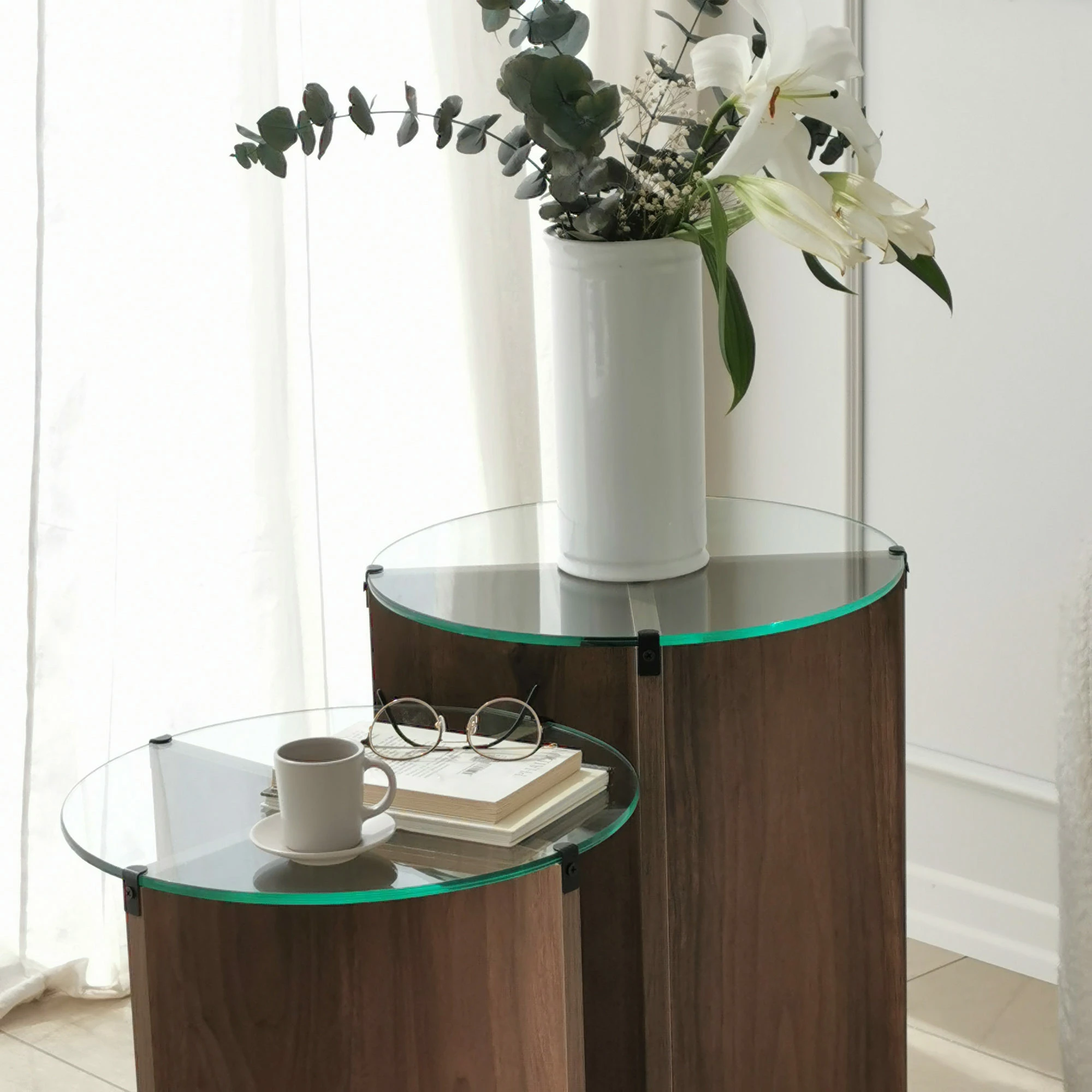 Set tavolina ndihmëse të vendosshme (2 copë), Hanah Home, Lily, ngjyrë arre