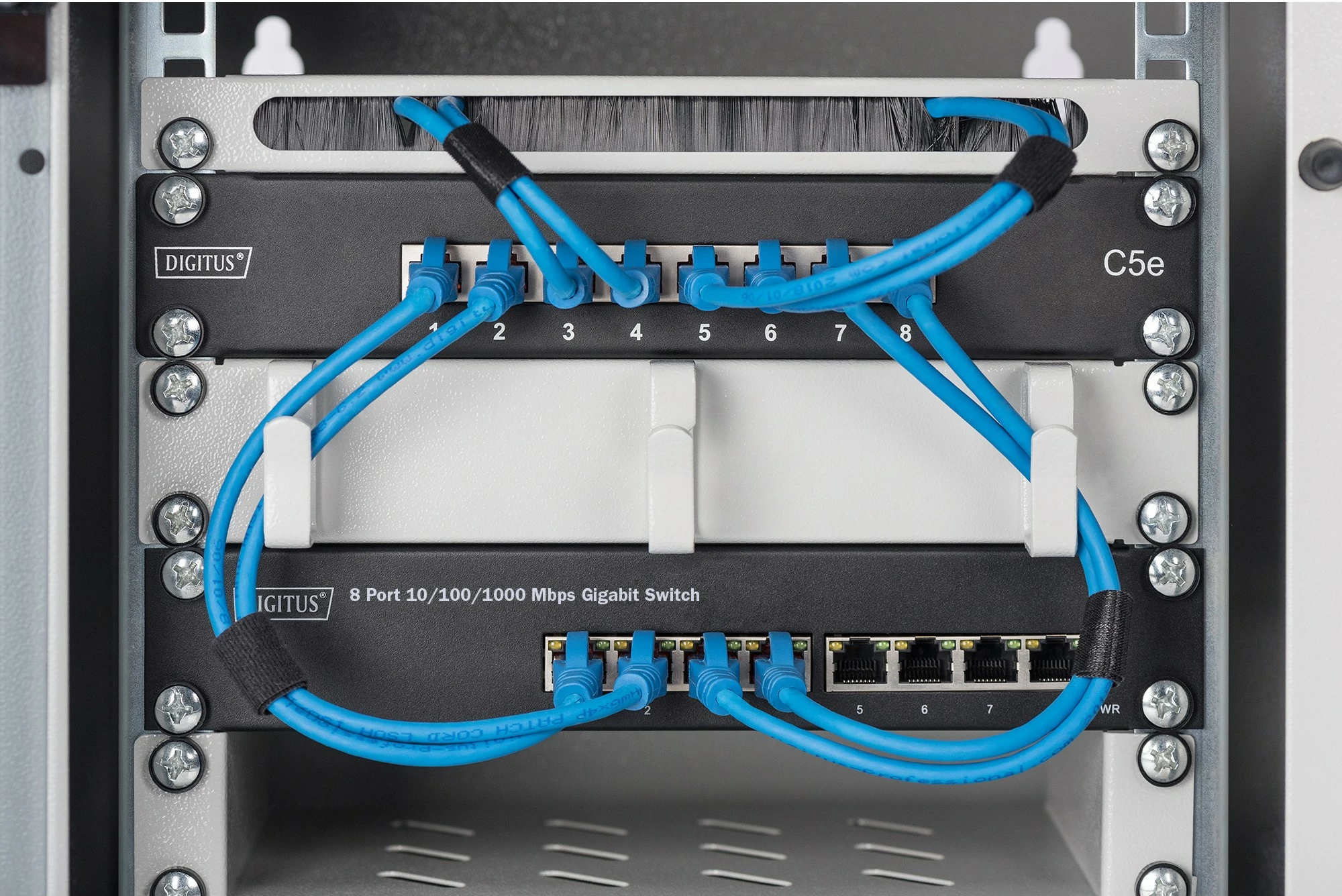 Switch Digitus 8-Port Gigabit PoE+ i zi
