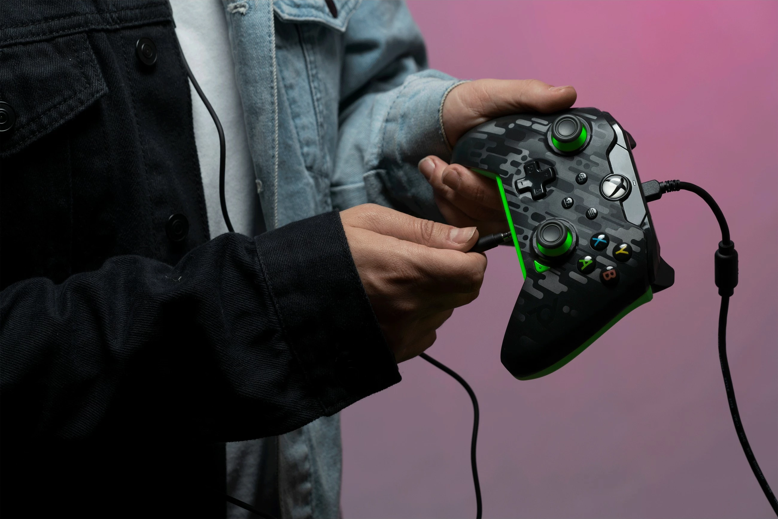 Gamepad PDP Neon Carbon, Xbox, Windows 10/11, Wired, USB, Karbon, Gjelbër