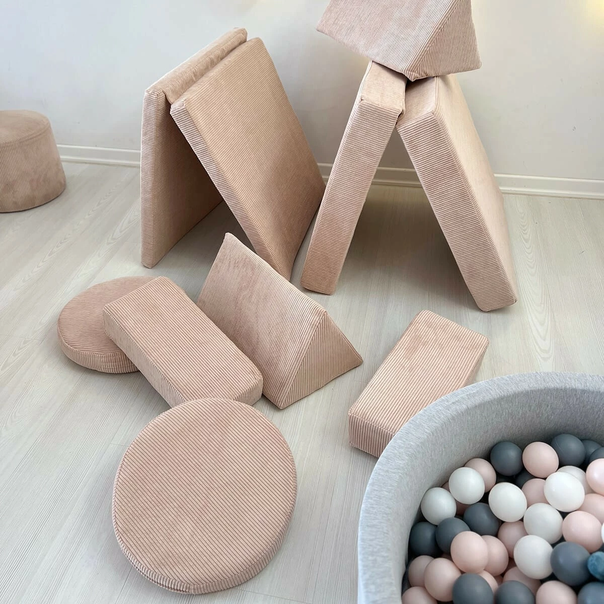 Divan-krevat dy vendësh Atelier del Sofa, Puzzle, rozë