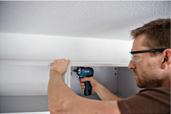 Kaçavidë elektrike Bosch GSR 12V-35, brushless, 3Ah, 12V, keyless, zi/blu/e kuqe