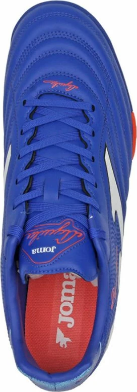 Atlete futbolli Joma për meshkuj dhe femra