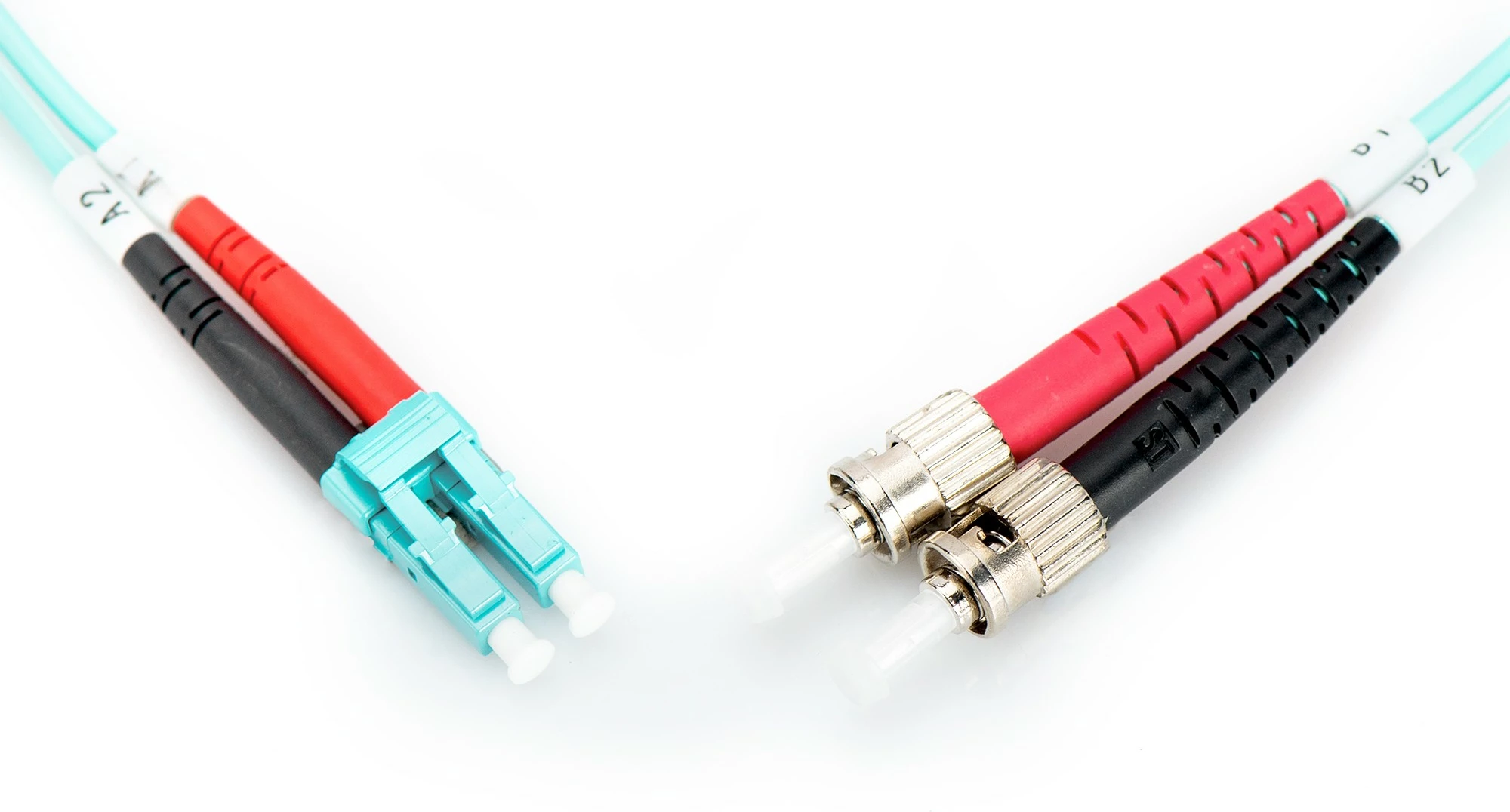 Kabëll optik Digitus OM3, LC në ST, 3m, aqua