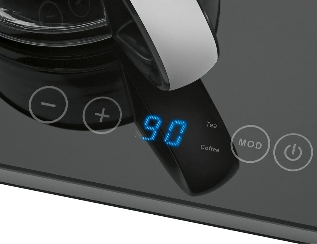 Vluese uji ProfiCook PC-TKS 1056, 1.7 L, 2250 W, e zezë