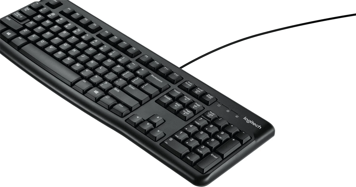 Tastierë Logitech K120 920-002508 kabllore US layout me numpad, e zezë