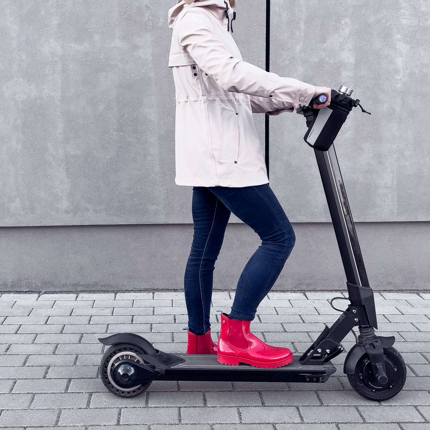 Çantë termike për biçikletë/trotinet Wozinsky WBB29BK, 1L, e zezë