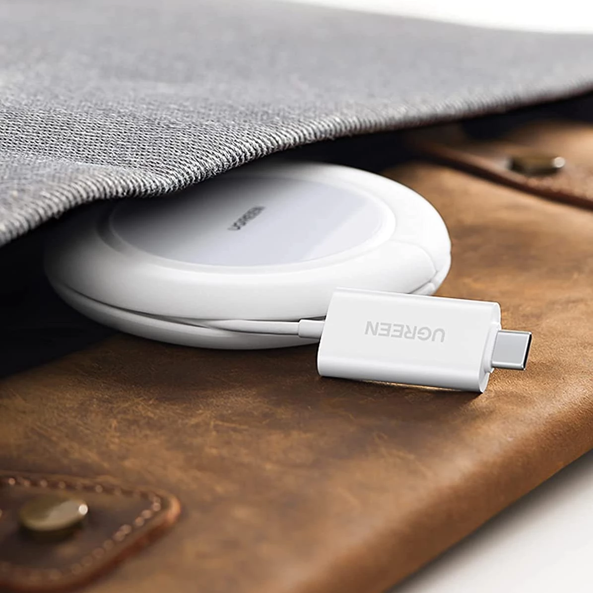 Karikues wireless Ugreen CD245 40123 me MagSafe/Qi, 15W, USB-C, Bardhë