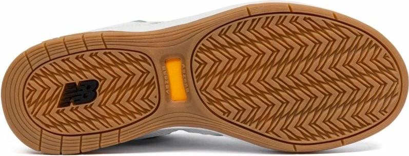 Atlete për meshkuj New Balance, të bardha