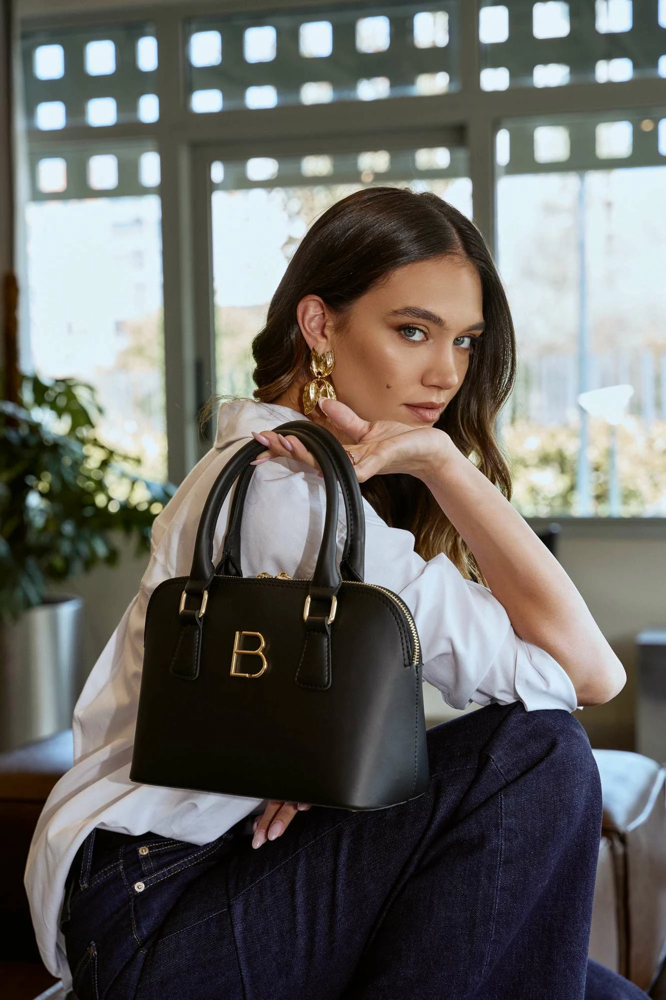 Çantë shpatulle Lucky Bees, Brigitte v2, e zezë